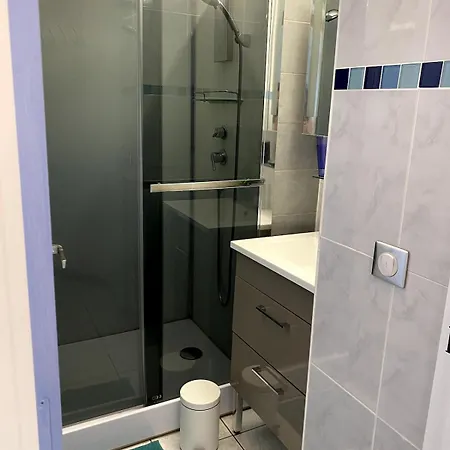 Appartement Joli T2 Confort, Piscine, Superbe Terrasse à 300m De La La Grande Motte