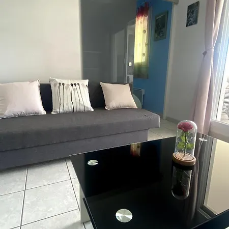 Apartmán Joli T2 Confort, Piscine, Superbe Terrasse A 300m De La La Grande Motte